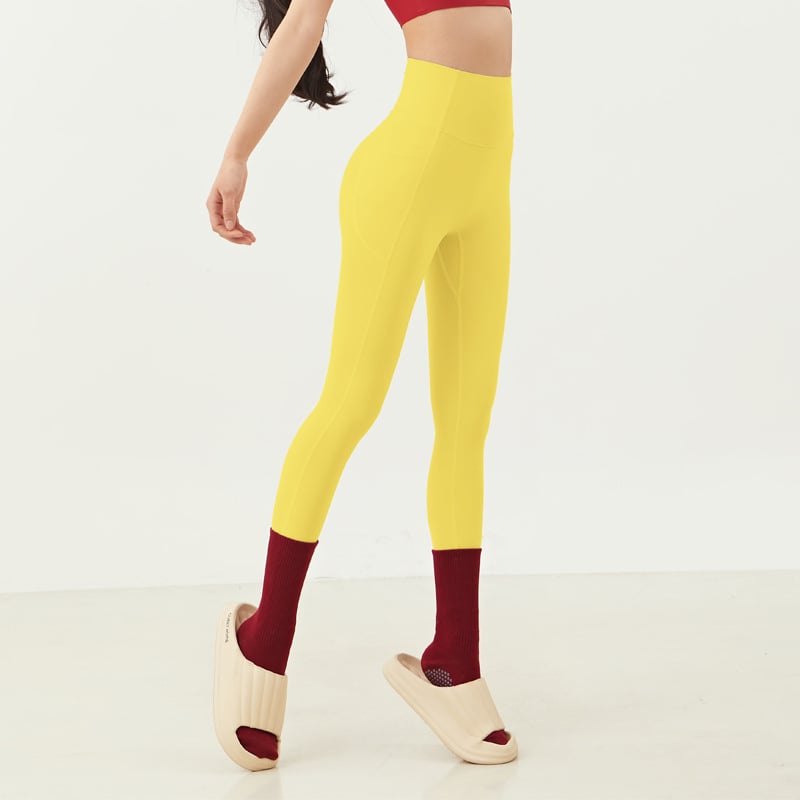 High-Waist Yoga Leggings with Pockets – Quick-Dry & Stretchy